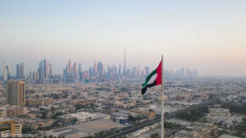 القطاع غير النفطي في الإمارات ينمو للشهر الـ 40 على التوالي