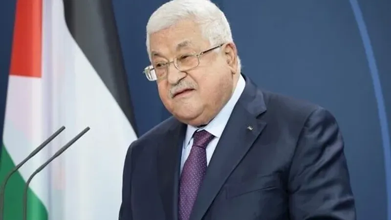 الرئيس عباس يرحب بالإعلان عن نجاح الجهود المصرية والقطرية