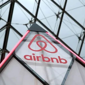 من أجل خصوصية الضيوف.. Airbnb تحظر استخدام الكاميرات في الشقق المستأجرة