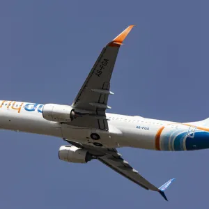 تقرير يرصد عودة طائرة تابعة لشركة "فلاي دبي" إلى الإمارات بعد أن كانت في طريقها إلى إسرائيل (صورة)
