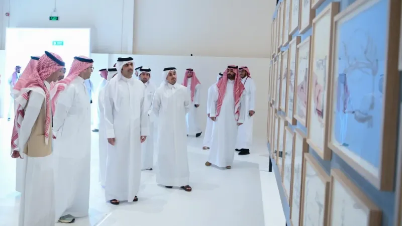 وزير الثقافة يزور معرض بينالي الدرعية للفن المعاصر بالسعودية
