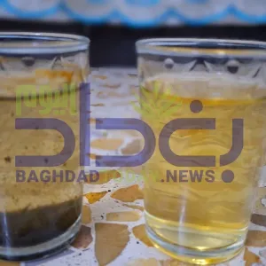 مواطن يوثق نقاوة الماء في منطقة الدورة ببغداد