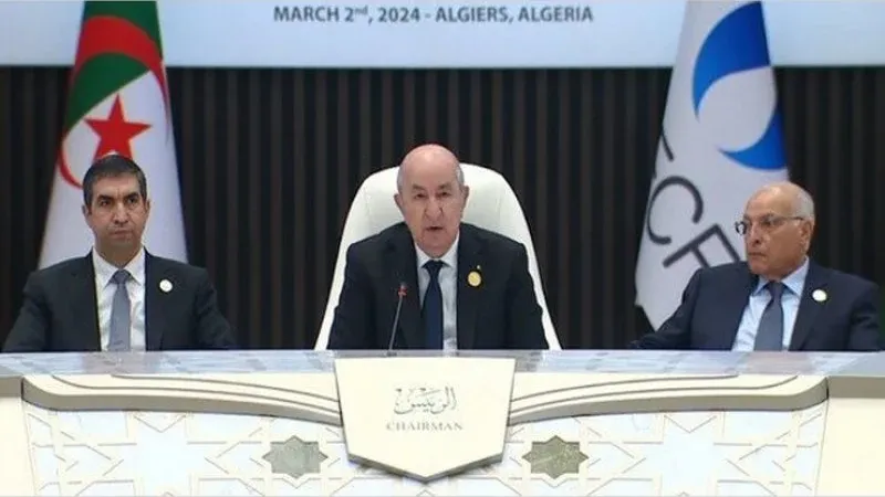 الرئيس الجزائري: الغاز الطبيعي يلعب دوراً أساسياً في تحقيق التنمية المستدامة