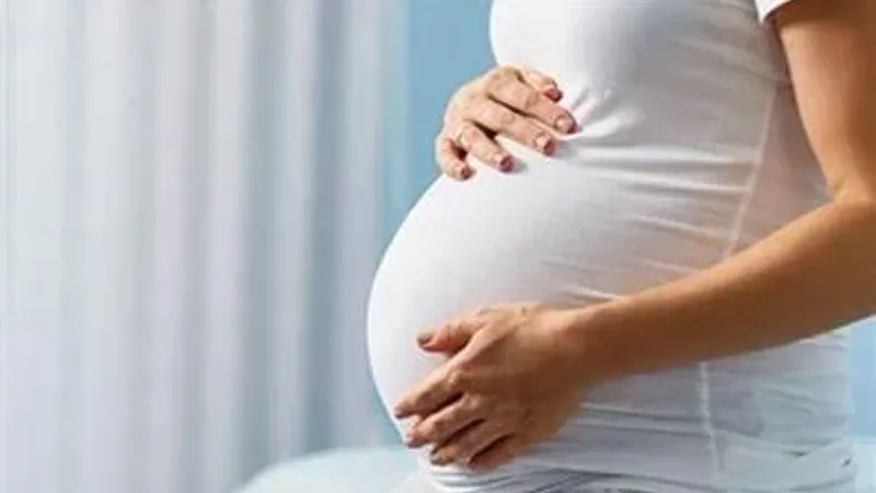 هل يزيد الحمل شيخوخة المرأة؟