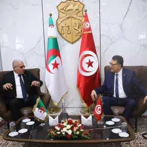 رئيس المجلس الشعبي الوطني الجزائري يؤكد لدى حلوله بتونس ان زيارته تاتي تنفيذا لبروتوكول التعاون بين المجلسين النيابيين