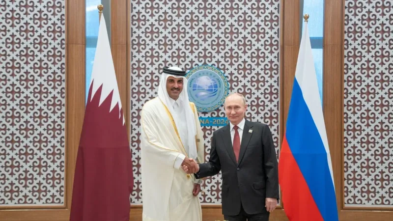 صاحب السمو يبحث مع رئيس روسيا العلاقات بين البلدين والأوضاع في غزة