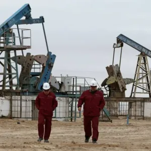 تراجع النفط وسط مخاوف حيال الطلب الصيني