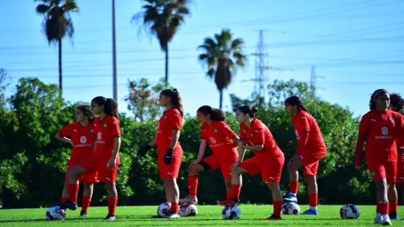 تشكيلة المنتخب المغربي النسوي لمواجهة الجزائر لأقل من 17 سنة