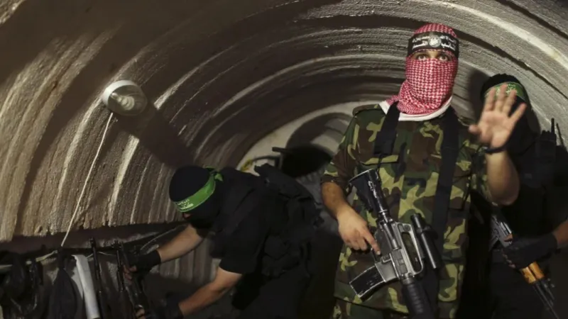 "القسام" تنشر مشاهد حديثة لعناصرها في أحد أنفاق غزة