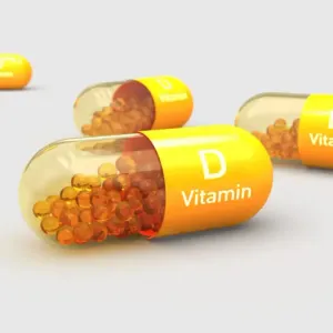 صباحًا أم مساءً.. ما هو الوقت المناسب لتناول مكملات فيتامين D؟