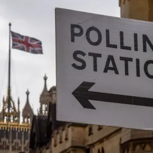 انتخابات بريطانيا: ما أبرز القضايا التي تتصدر أولويات رئيس الوزراء الجديد؟