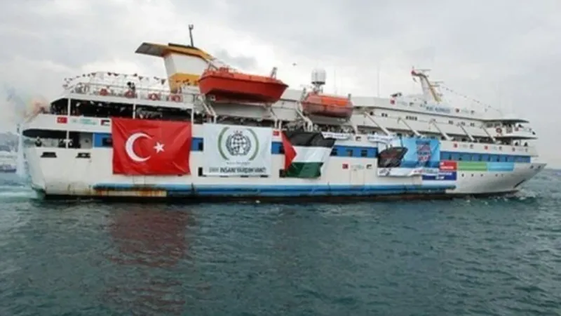 "أسطول الحرية" إلى غزّة عالق في تركيا بعد حرمانه من علم الملاحة