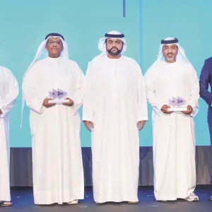 محمد الشرقي يكرم أعرق الصحف العربية خلال افتتاح ملتقى الفجيرة الإعلامي