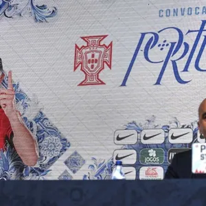 رونالدو يعلق على تشكيلة منتخب بلاده لـ"يورو 2024"