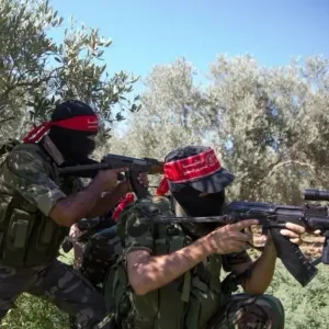 "المقاومة الوطنية" تعلن استهداف زورق للاحتلال في بحر مدينة غزة