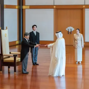  إمبراطور اليابان يتسلم أوراق اعتماد سفير دولة قطر