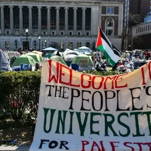مجلس جامعة كولومبيا الأمريكية يدعو للتحقيق مع الإدارة بعد استدعائها الشرطة لطلبة متضامنين مع غزة