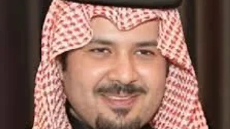 أمير المدينة المنورة يهنئ وزير التعليم لاعتماد مدن سعودية ضمن مدن التعلّم العالمية