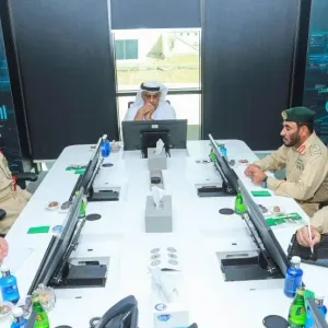 اجتماع لتقييم إدارة العمليات في شرطة دبي