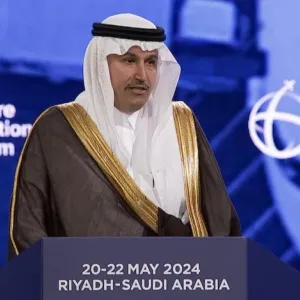 وزير النقل : 111 مليون مسافر عبر المطارات السعودية خلال 2023