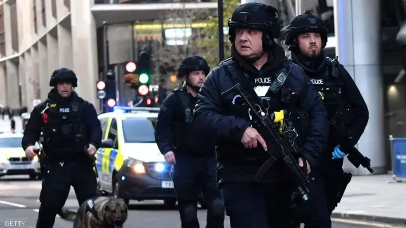 اعتقال منفّذ عملية الطعن في لندن.. والشرطة: الهجوم لا علاقة له بالإرهاب