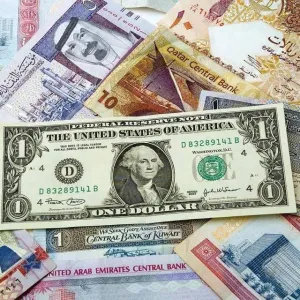 الدينار الكويتي يرتفع أمام 6 عملات عربية وأجنبية