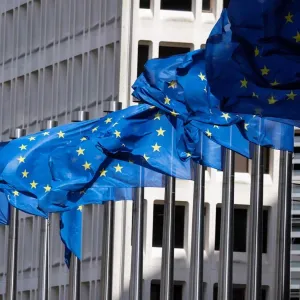 الاتحاد الأوروبي بصدد الاتفاق على قواعد لتنظيم الذكاء الاصطناعي