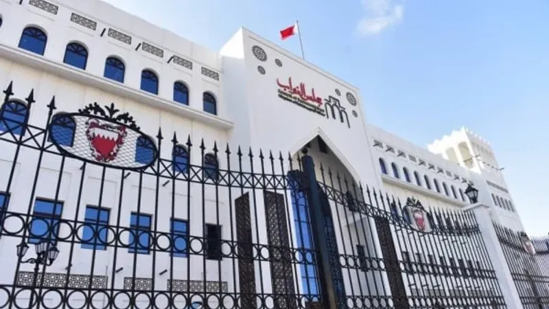 مجلس النواب: حماية العمال البحرينيين من عمليات التسريح