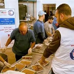 جمعية الهلال الأحمر الكويتي تقدم 75 ألف وجبة ساخنة للقطاع الصحي في غزة