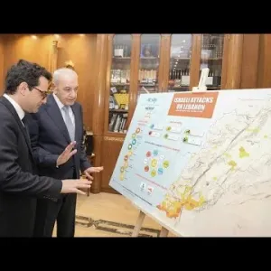 وزير الخارجية الفرنسي من بيروت: نرفض السيناريو الأسوأ في لبنان وهو الحرب