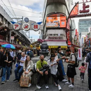 اليابان وعدة دول تفرض قيودا لمواجهة أزمة السياحة المفرطة