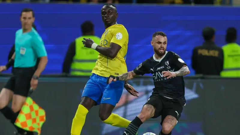 "لا تخطئ أمام الزعيم!".. الهلال ينتزع نقطة من النصر ويحافظ على آمال الدوري الذهبي