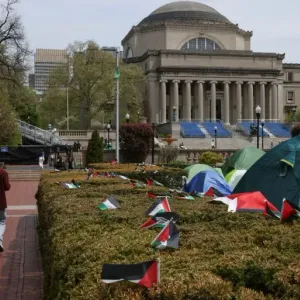 احتجاجات الجامعات الأميركية تتواصل واعتقال مئات الطلاب