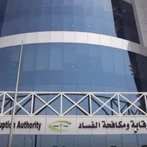 السعودية تضبط ممارسات فساد لتراخيص مبنى تعرض للانهيار في جدة