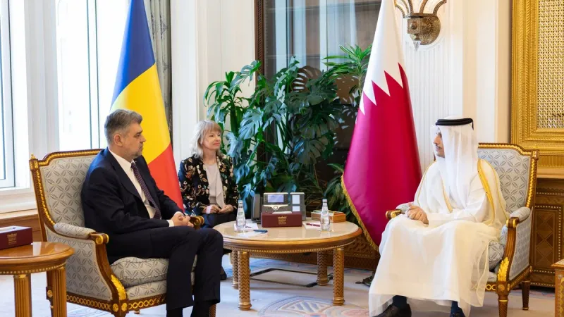رئيس مجلس الوزراء وزير الخارجية يعقد جلسة مباحثات مع رئيس وزراء رومانيا