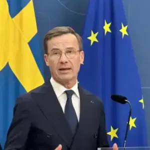 رئيس وزراء السويد مستعد لنشر أسلحة نووية في بلاده