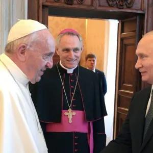 بوتين يهنئ البابا فرنسيس بمناسبة الذكرى العاشرة لانتخابه