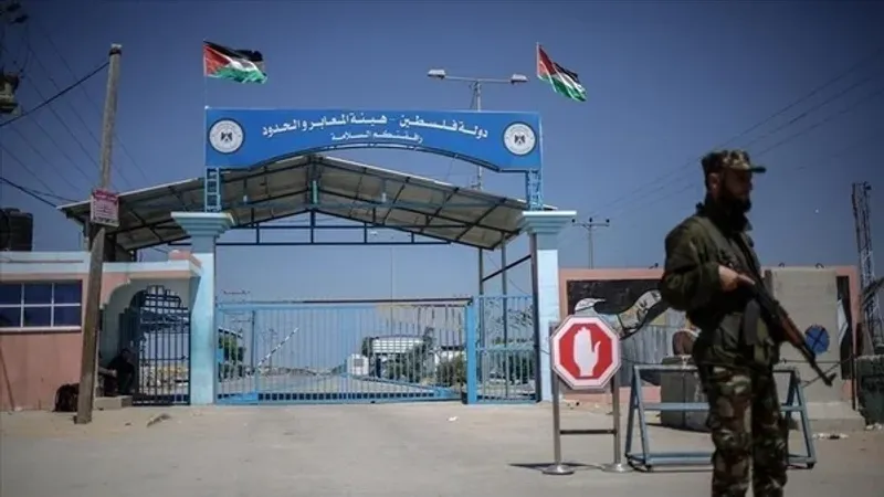 وزير الاقتصاد يطالب بفتح المعابر لإدخال المساعدات إلى قطاع غزة