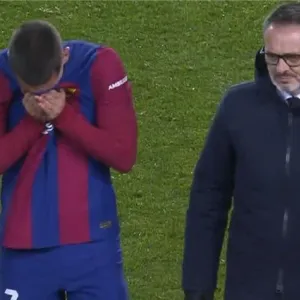 فيديو | إصابة مبكرة.. فيران توريس يغادر مباراة برشلونة وأوساسونا باكيًا