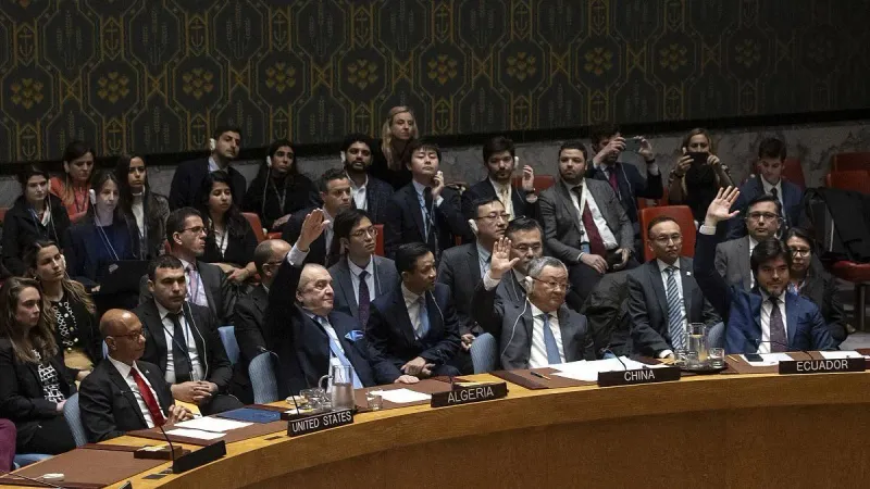 فيتو أمريكي في مجلس الأمن يطيح بآمال فلسطين بالحصول على عضوية كاملة في الأمم المتحدة https://arabic.euronews.com/2024/04/19/us-vetoes-resolution-backi...
