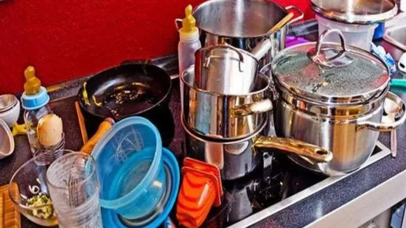 مكون سحري بمنزلك يساعدك على غسل الصحون في أسرع وقت