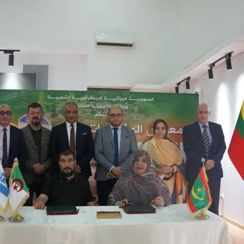 اتفاقات مكثفة تمهيداً لتكامل اقتصادي بين الجزائر وموريتانيا