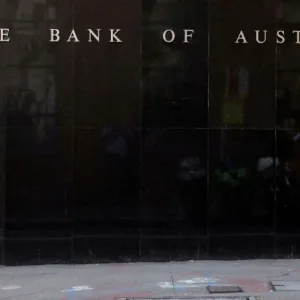 الفيدرالي الأسترالي يبقي سعر الفائدة دون تغيير عند 4.35%