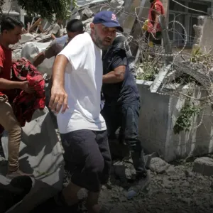ضحايا العدوان الإسرائيلي على غزة يرتفع إلى 37718 شهيدًا