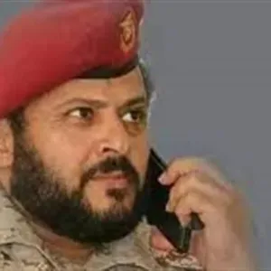 وصول المتهمين بقت.ل المسؤول العسكرى اليمني للمحكمة