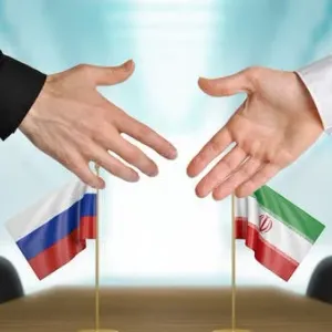 إيران وروسيا توقعان اتفاقية بشأن تداول العملات الوطنية
