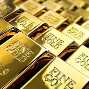 تراجع أسعار الذهب في المعاملات الفورية بنسبة 0.2 %