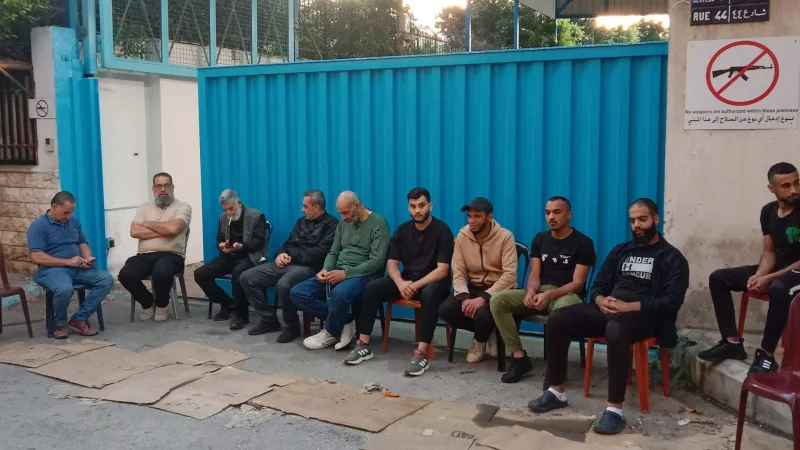 لبنان… اللاجئون الفلسطينيون يواصلون احتجاجاتهم ويغلقون مقرات وكالة "أونروا"