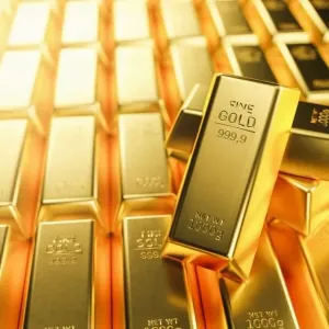 الذهب يرتفع وسط توقعات بخفض أسعار الفائدة