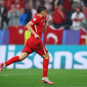 بطولة امم اوروبا : جولر يسجل هدفا رائعا في انتصار كبير لتركيا 3-1 على جورجيا